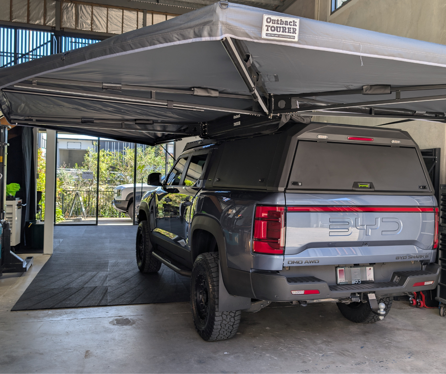 Awnings & Roof Top Tents