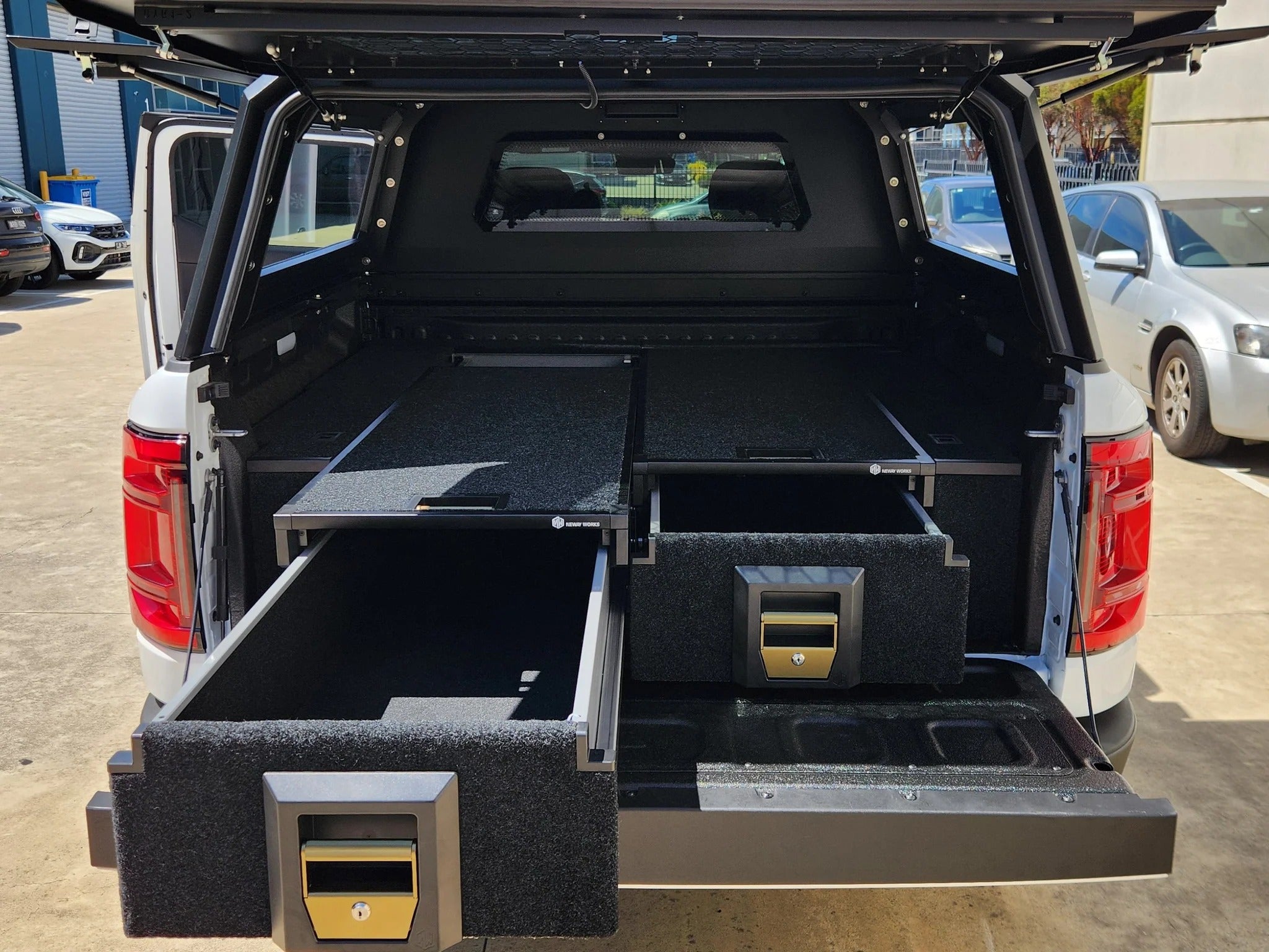 Neway Works Dual Drawer System – For BYD Shark 6